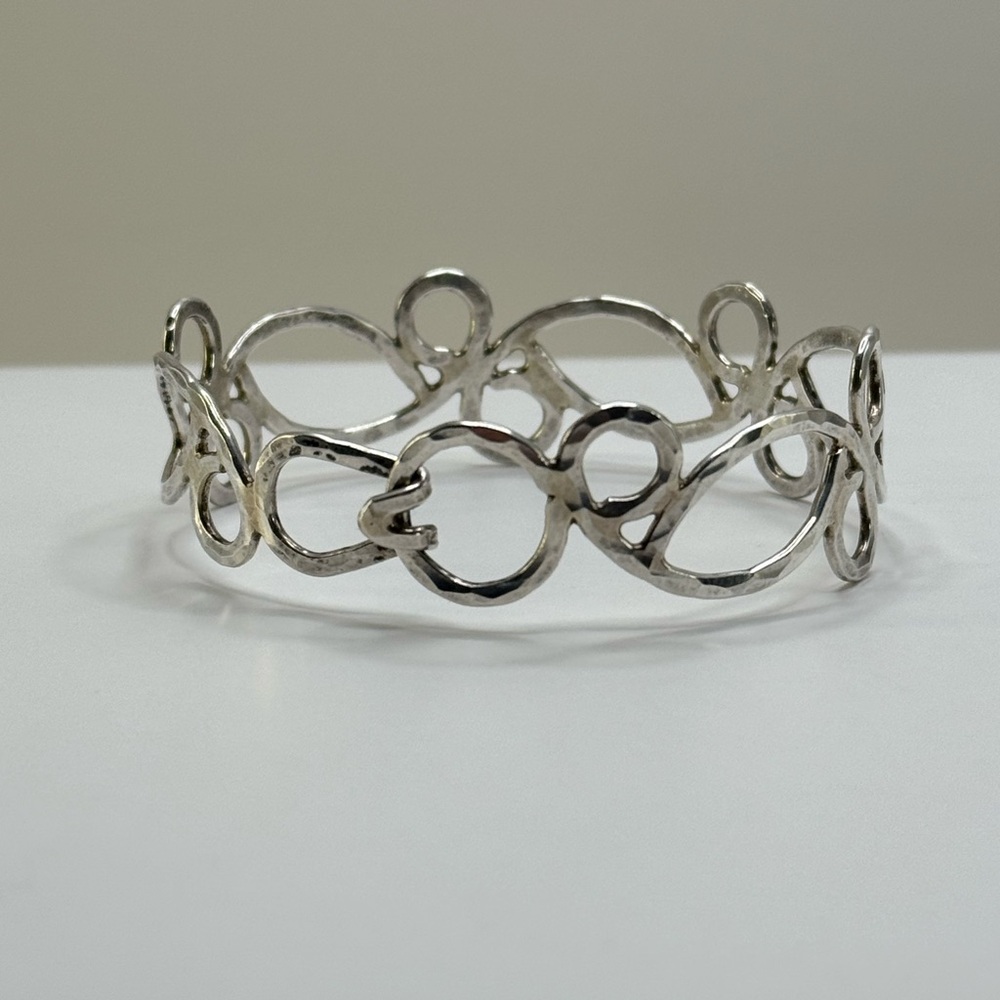 925 Silver scroll bangle - Picture 5 of 13